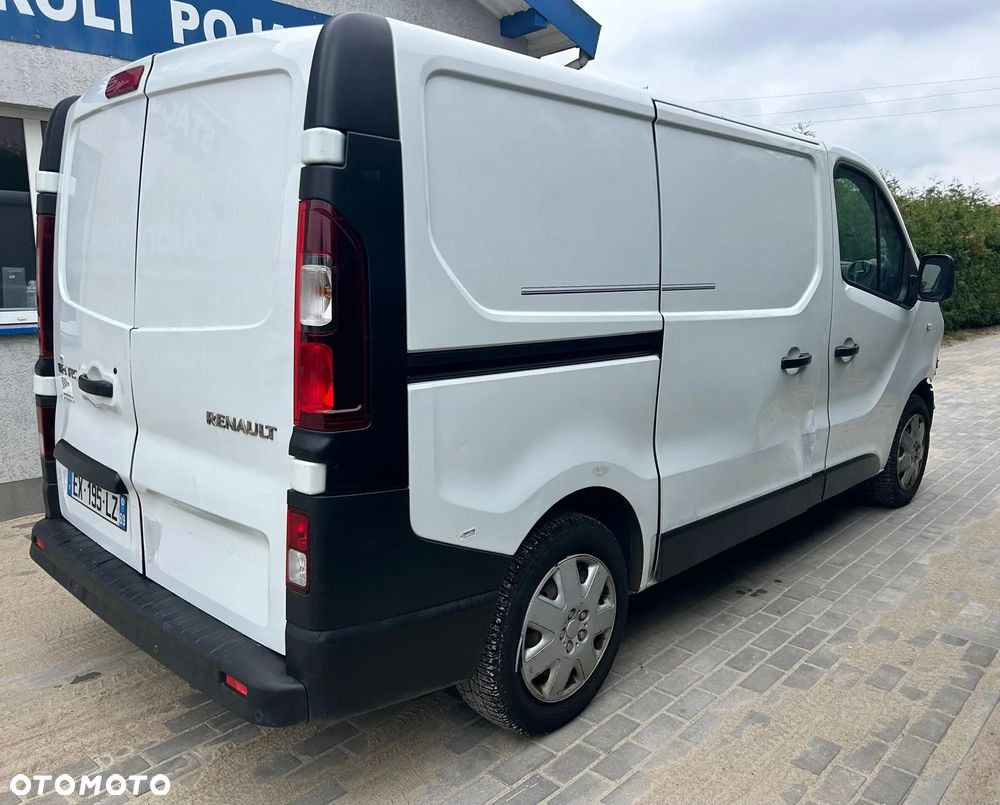 Renault Trafic - 1