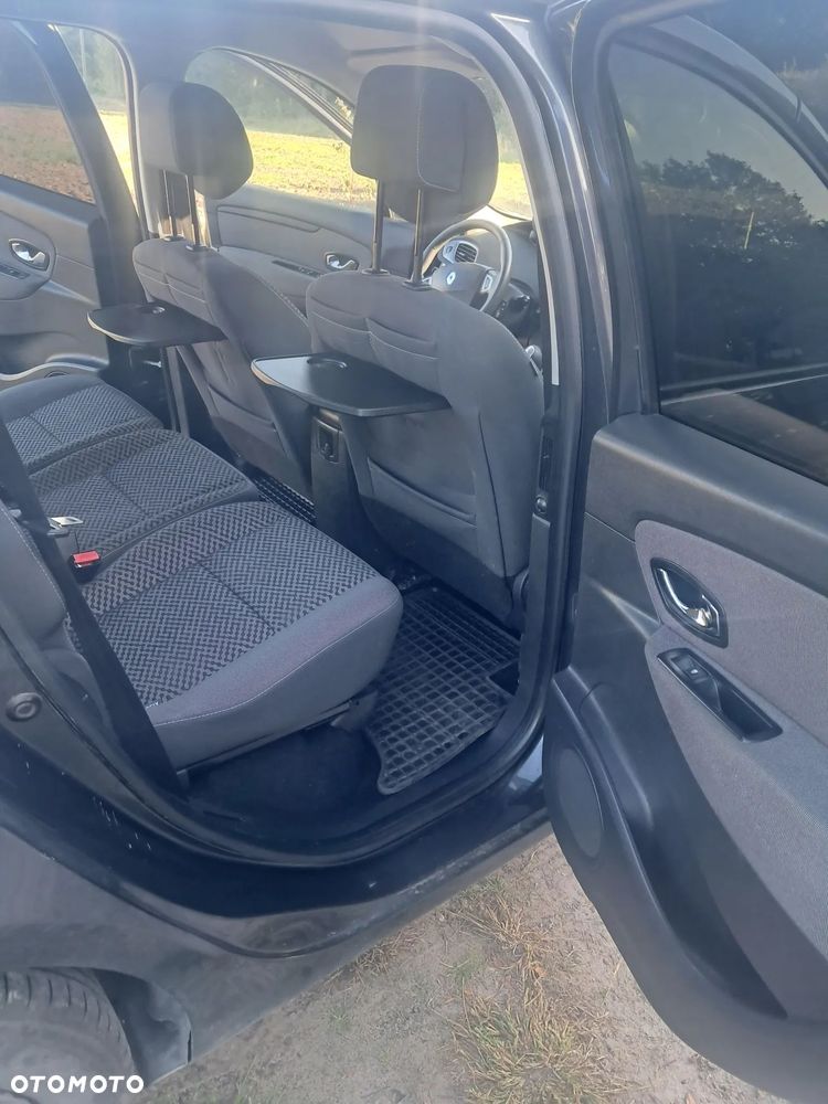 Renault Scenic 1.5 dCi Tech Run - 12