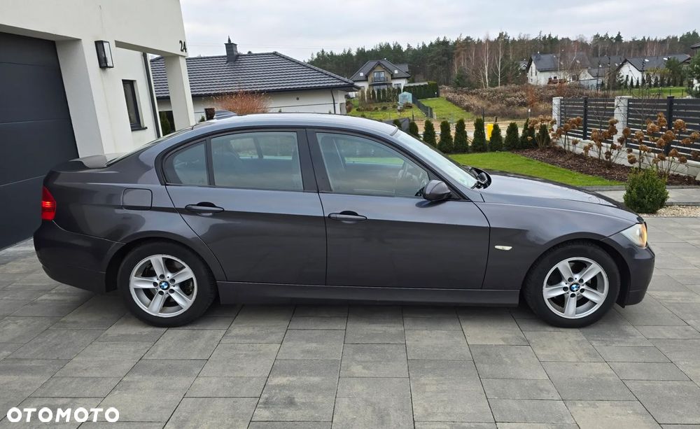 BMW Seria 3 320i Edition Sport - 8