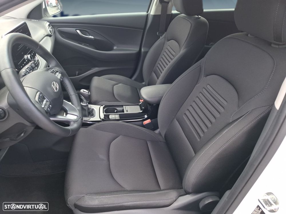 Hyundai i30 1.0 T-GDI Style Plus - 11