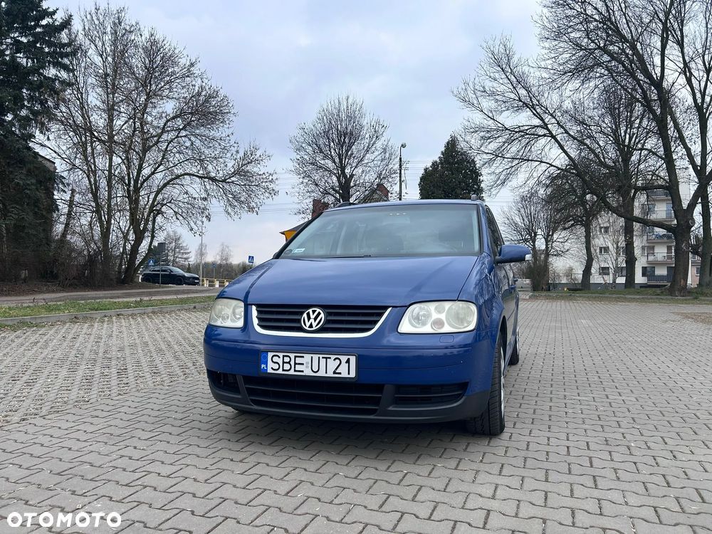 Volkswagen Touran 1.9 TDI Highline - 2