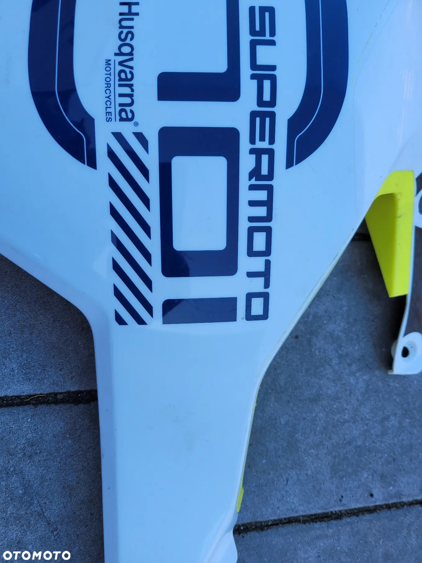 Owiewka, osłona, bok, boczek Husqvarna 701 SM - 7