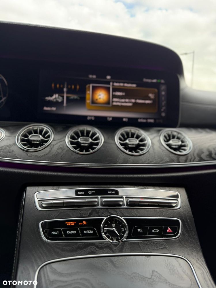 Mercedes-Benz Klasa E 200 9G-TRONIC - 6