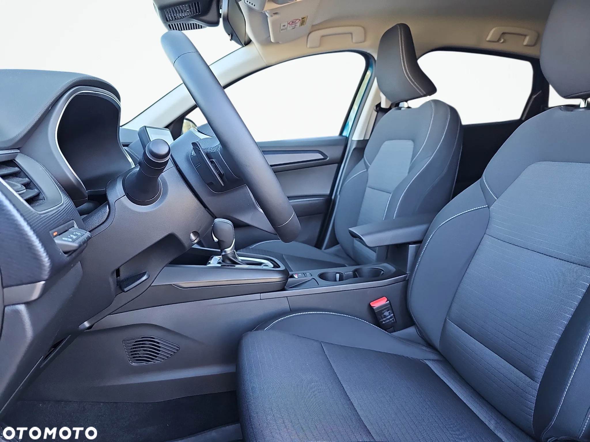 Renault Arkana 1.3 TCe mHEV Evolution EDC - 11