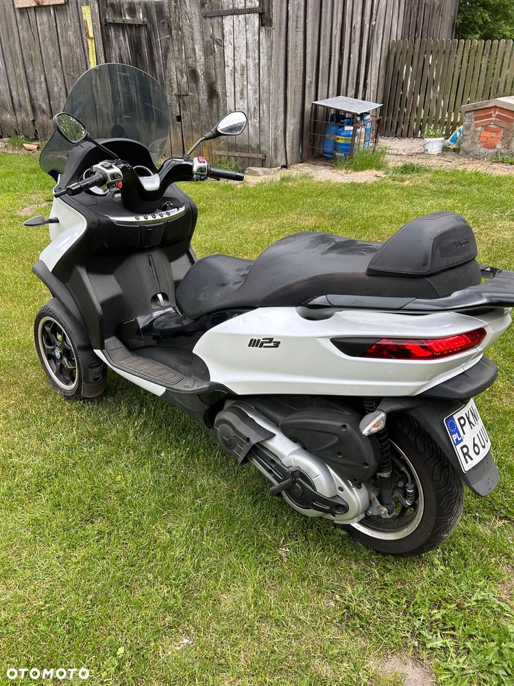 Piaggio MP-3 - 3