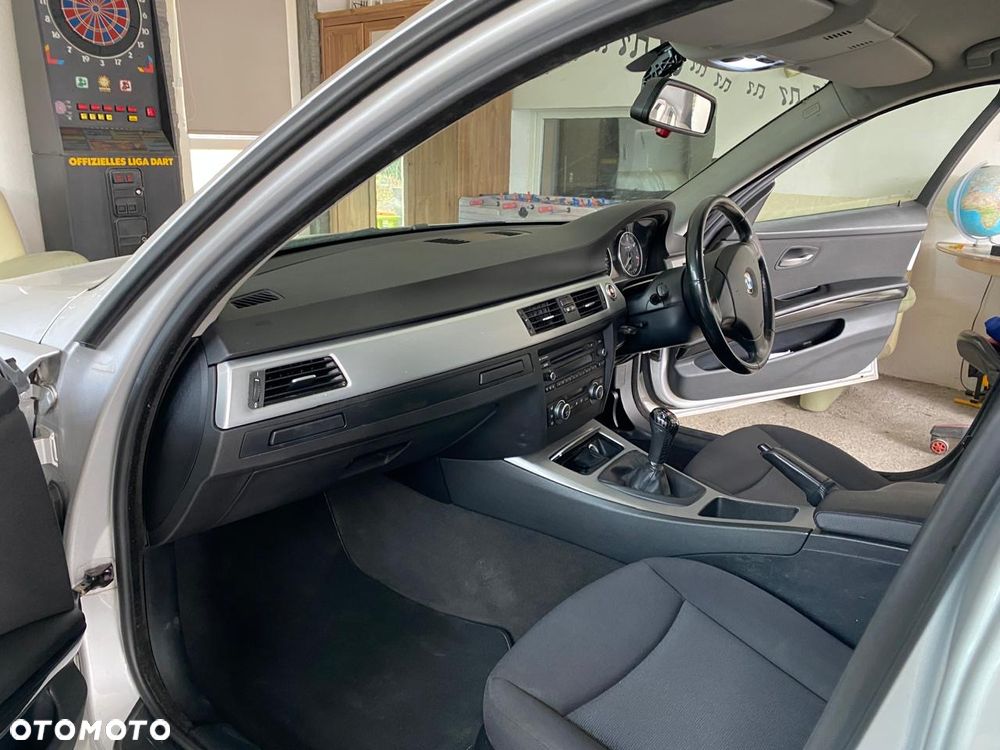 BMW Seria 3 320d DPF - 9