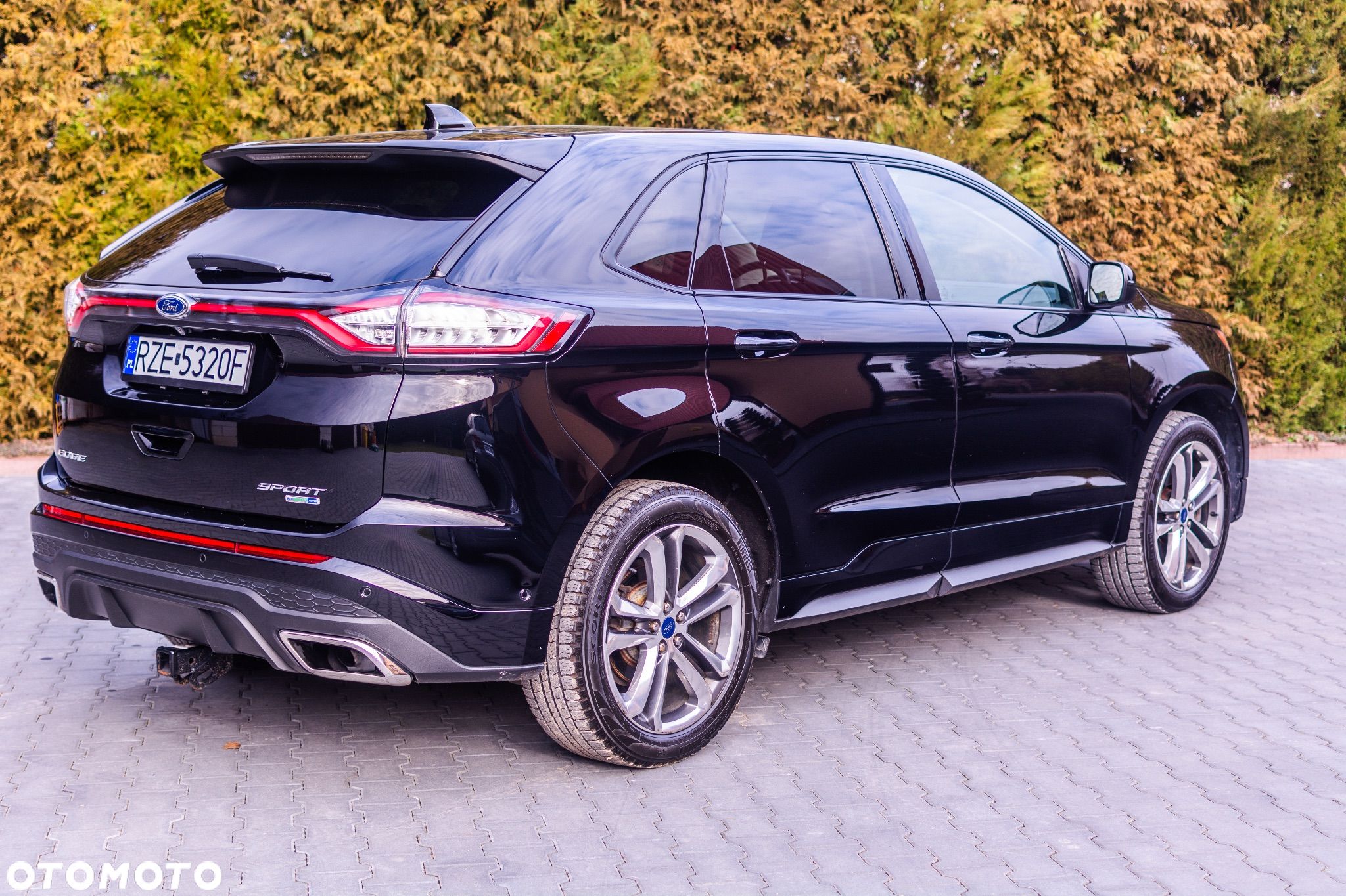 Ford Edge - 1