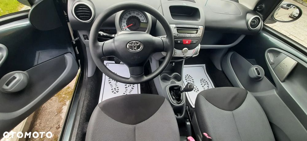Toyota Aygo - 28