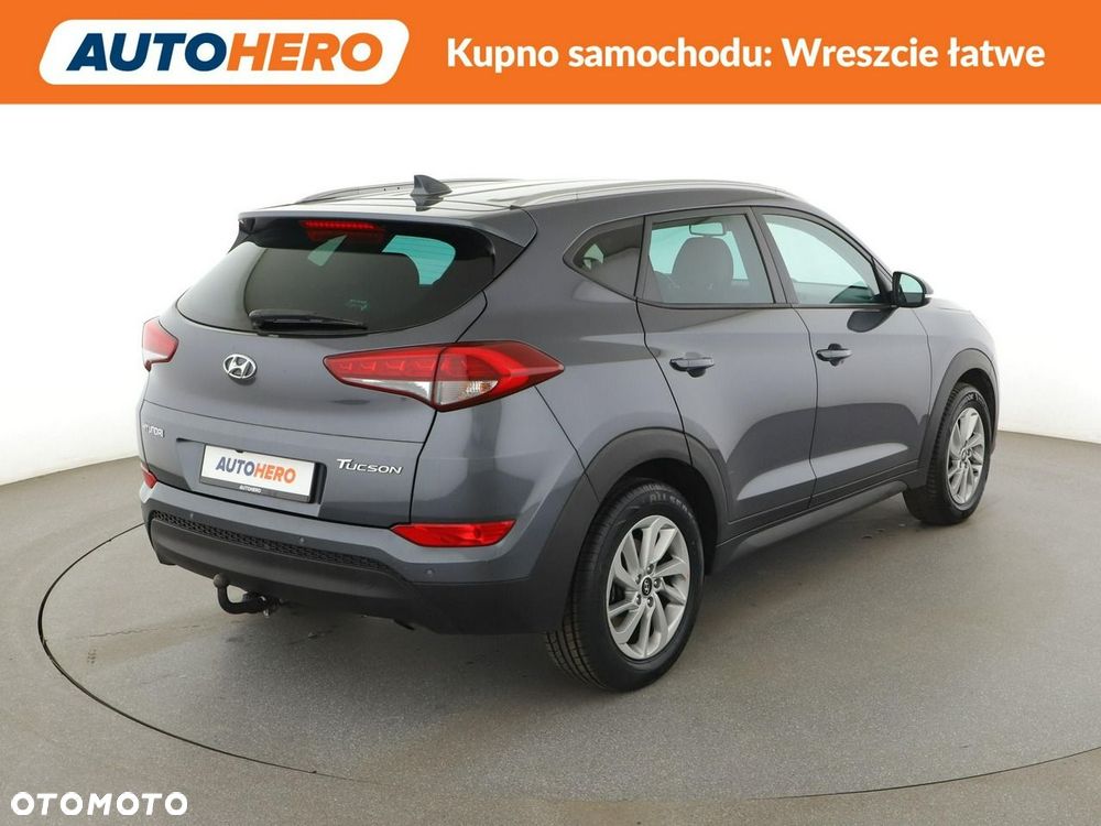 Hyundai Tucson 1.7 CRDI BlueDrive Style 2WD - 8