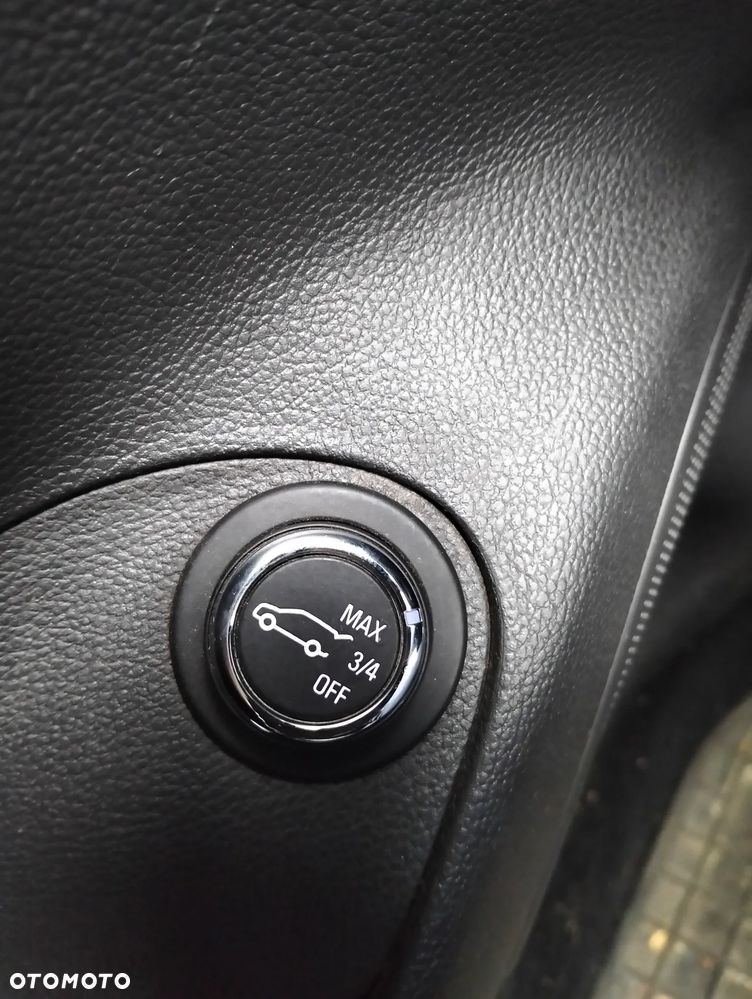 Opel Astra 1.6 D (CDTI) Automatik Business - 9