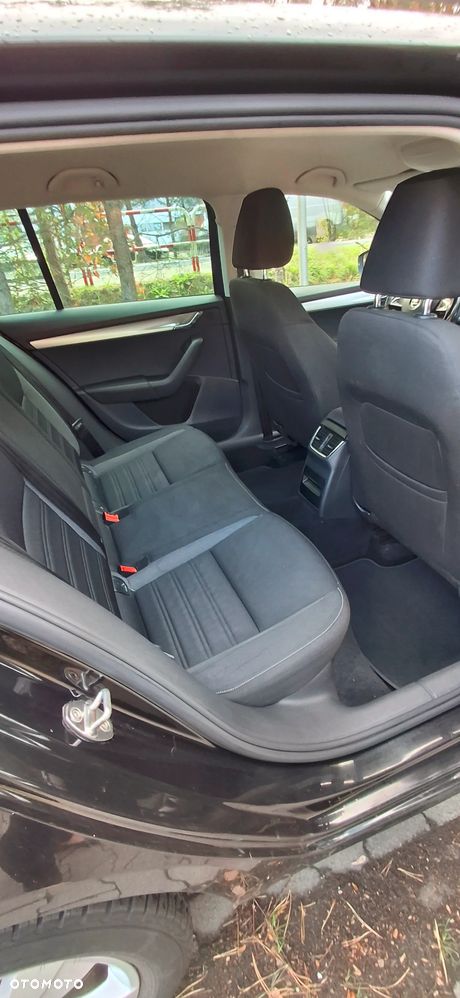 Skoda Octavia 1.6 TDI Ambition - 14