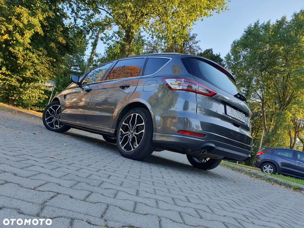 Ford S-Max - 29