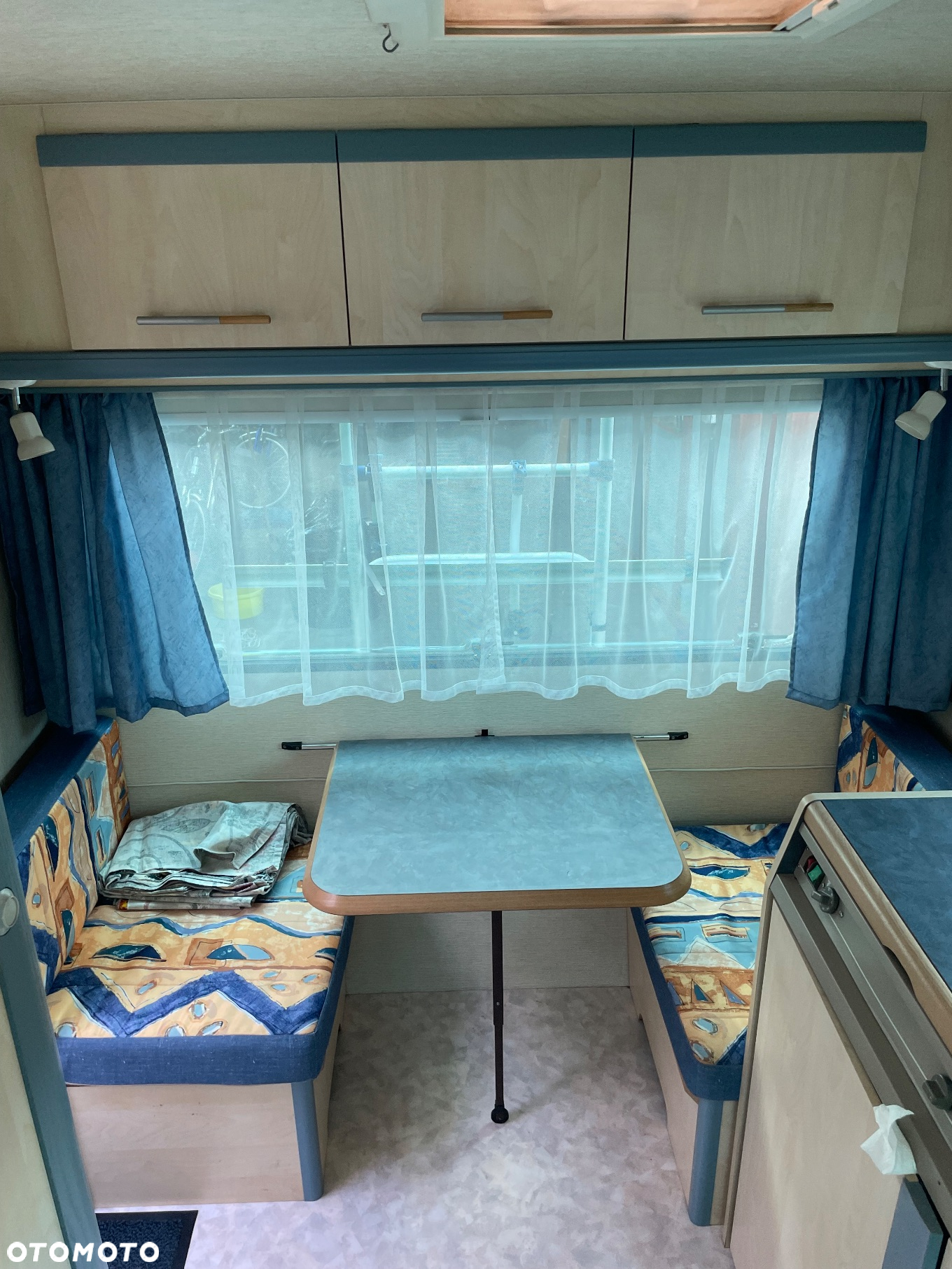 Adria Unica 320DD - 9