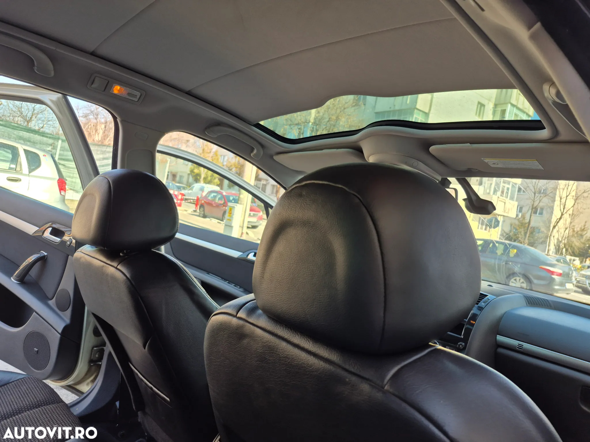 Peugeot 407 SW HDi 135 Automatik JBL - 24