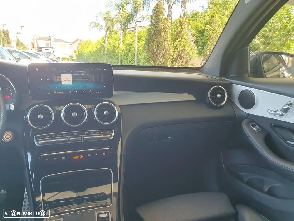 Mercedes-Benz GLC 300 - 23