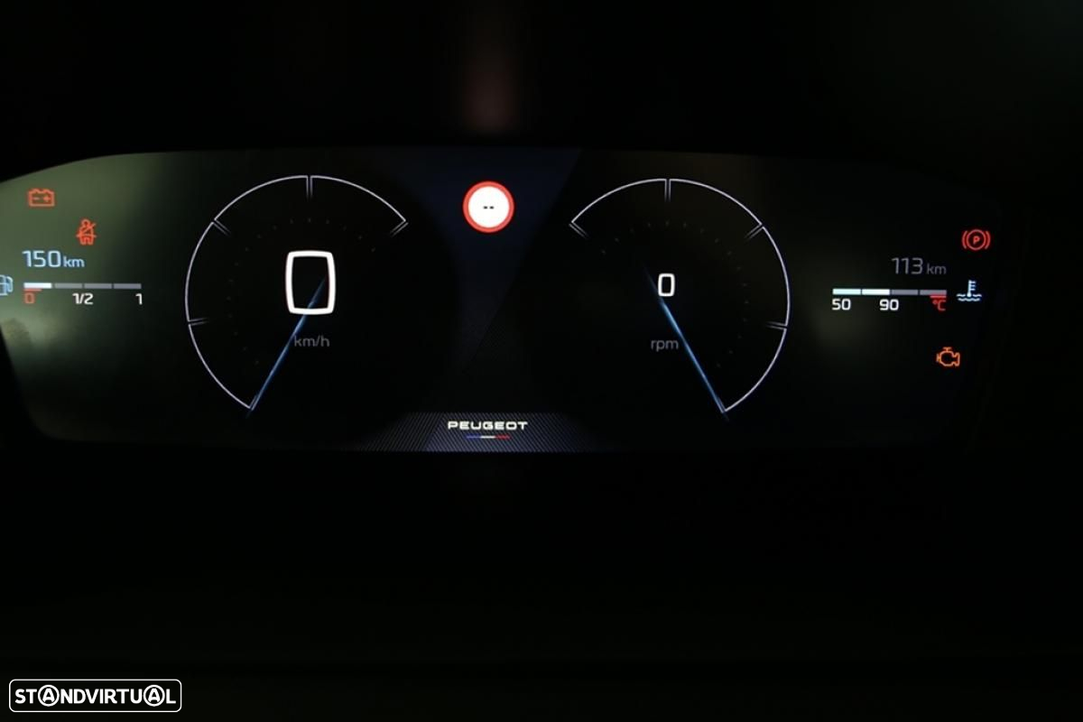 Peugeot 2008 1.2 PureTech Allure EAT8 - 29