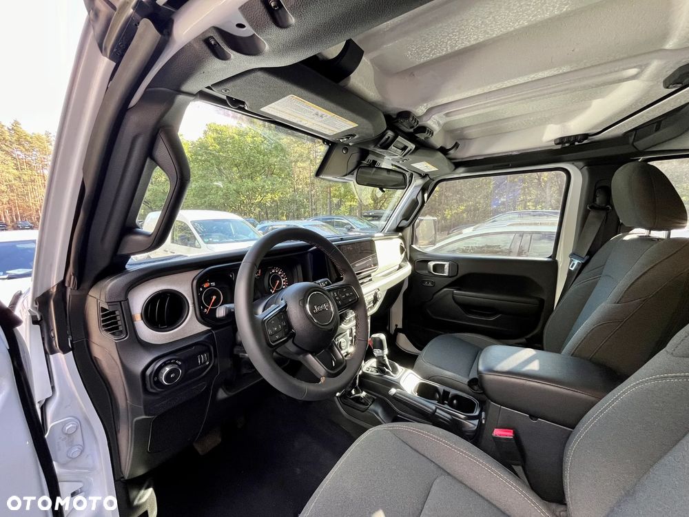 Jeep Wrangler 2.0 T-GDI Hardtop AWD Automatik Sport - 9