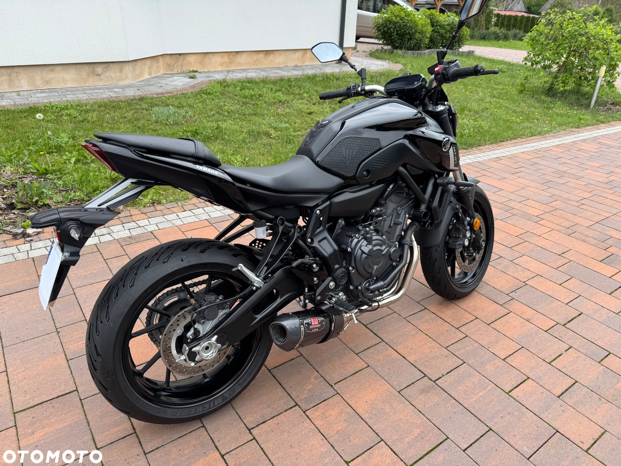 Yamaha MT - 2