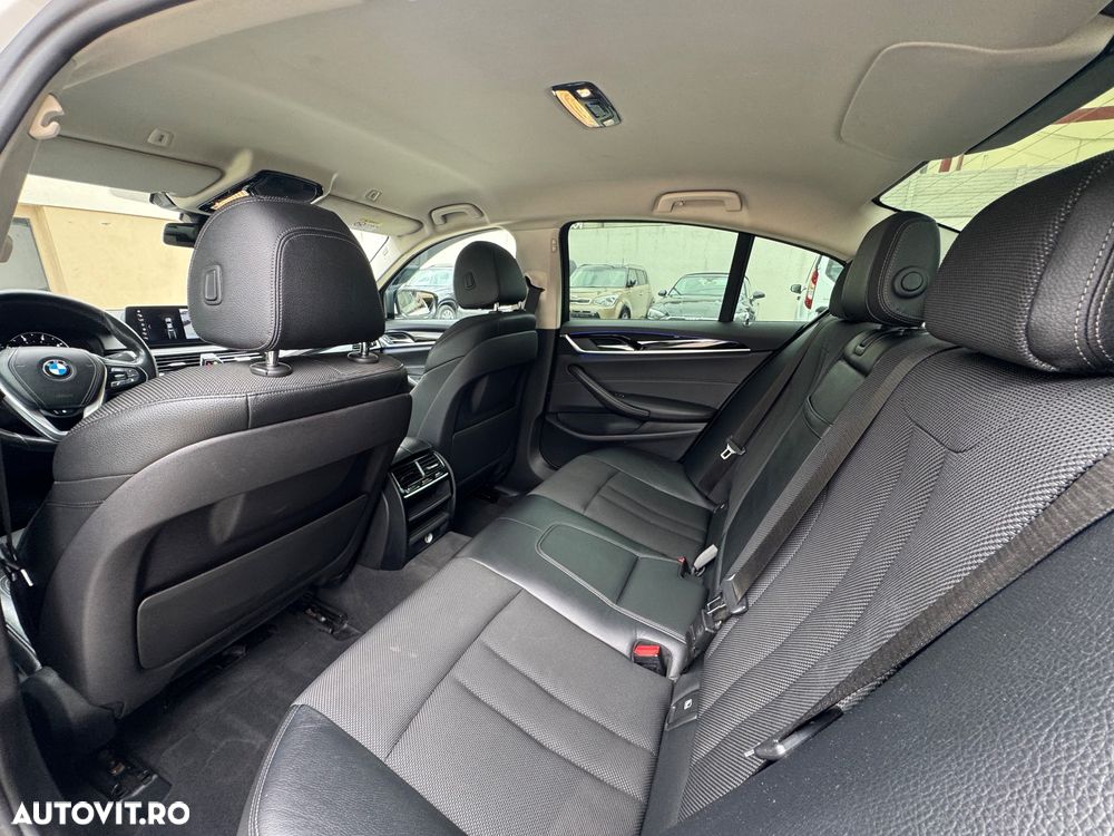 BMW Seria 5 520d EfficientDynamics Edition AT - 17