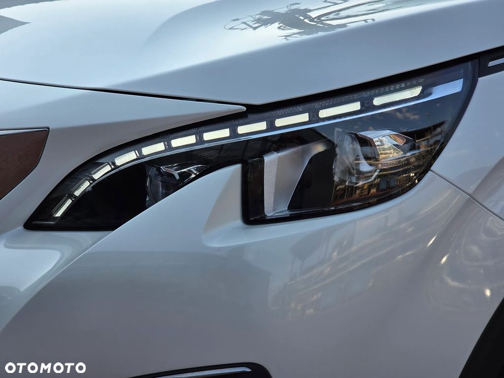 Peugeot 3008 1.6 PureTech Hybrid4 PHEV GT Pack S&S EAT8 - 9