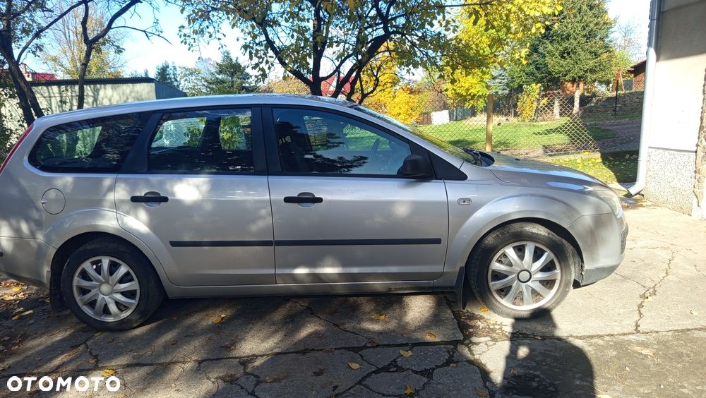 Ford Focus - 1