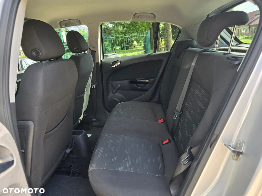 Opel Corsa - 14