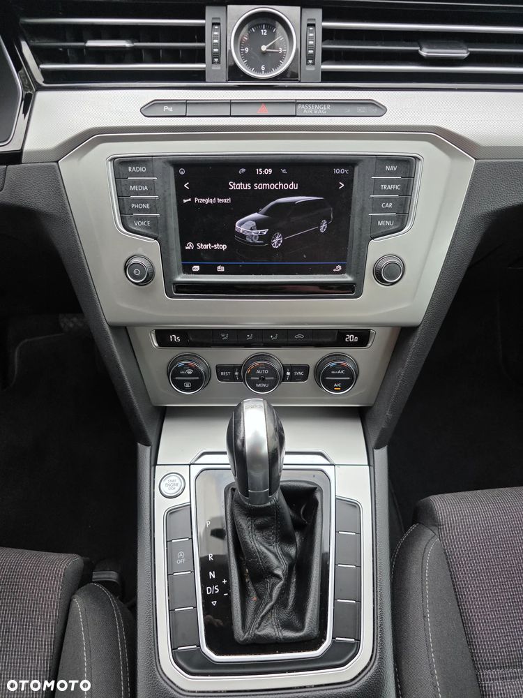Volkswagen Passat 1.6 TDI (BlueMotion Technology) DSG Comfortline - 38