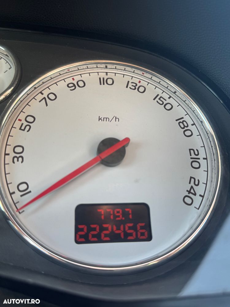 Peugeot 307 - 8