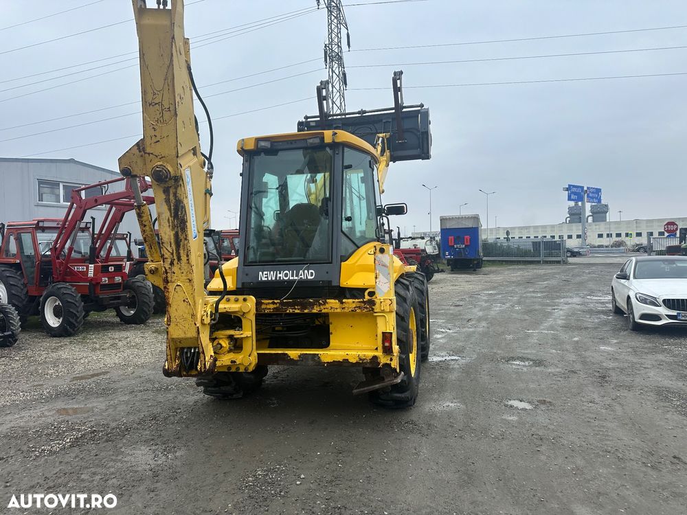 New Holland LB115 - 3
