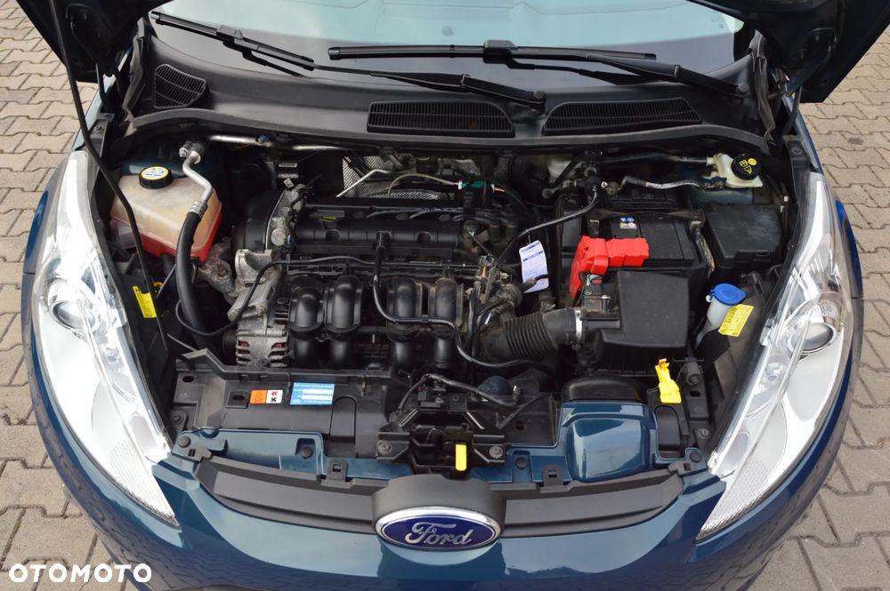 Ford Fiesta 1.6 Ghia EU5 - 35
