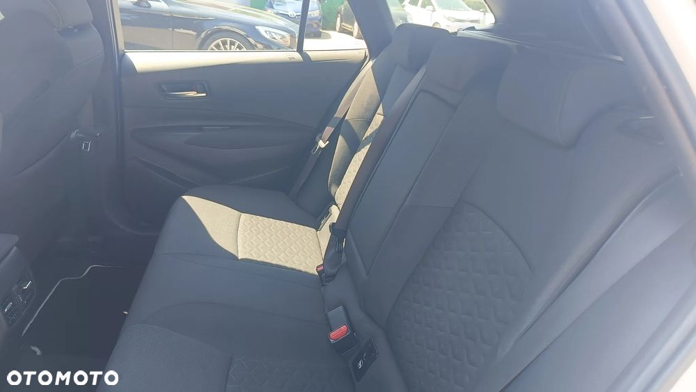 Toyota Corolla 2.0 Hybrid Comfort - 20
