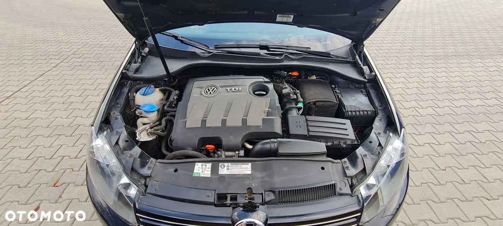 Volkswagen Golf 1.6 TDI Comfortline - 8