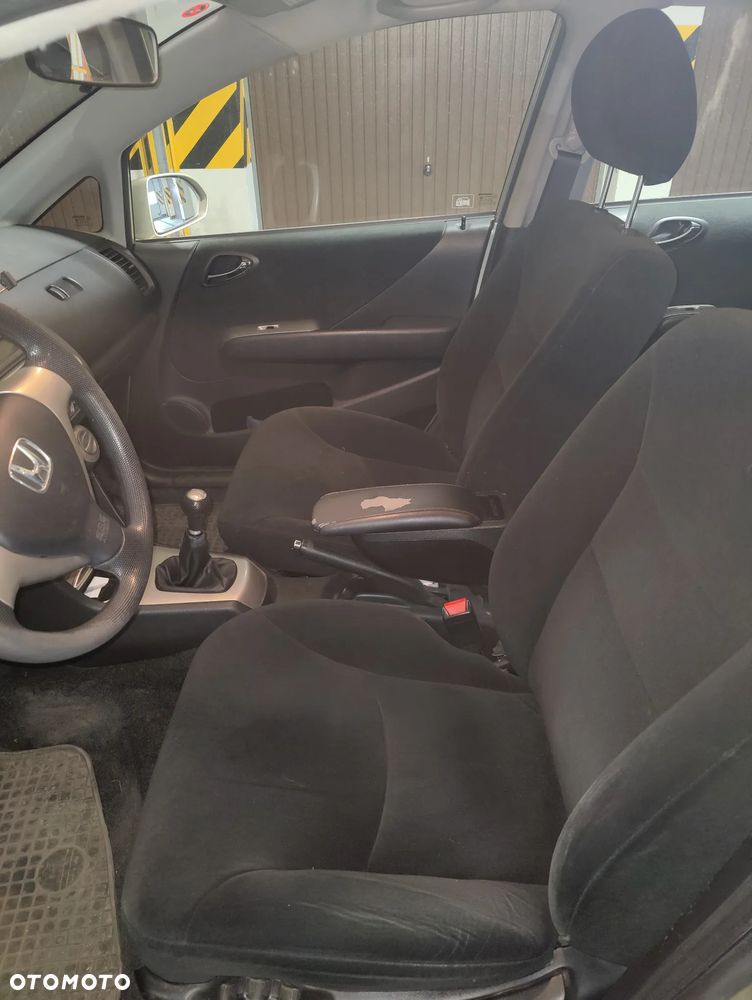 Honda City 1.4 Comfort - 11