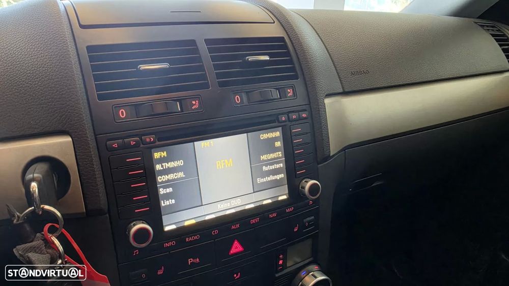 Volkswagen Touareg 3.0 TDI V6 Tiptronic — fotografia 47