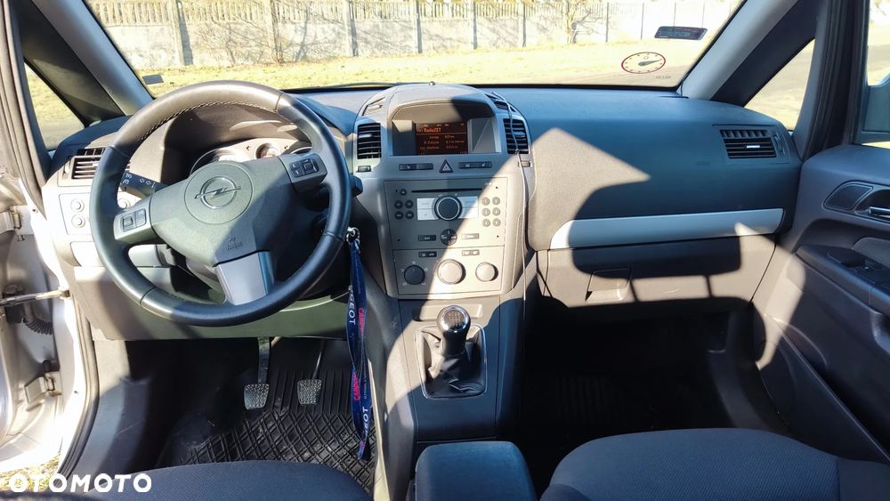 Opel Zafira 1.9 CDTI Enjoy - 7