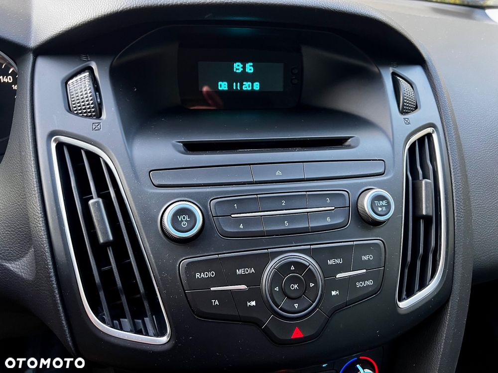 Ford Focus 1.6 Titanium - 15