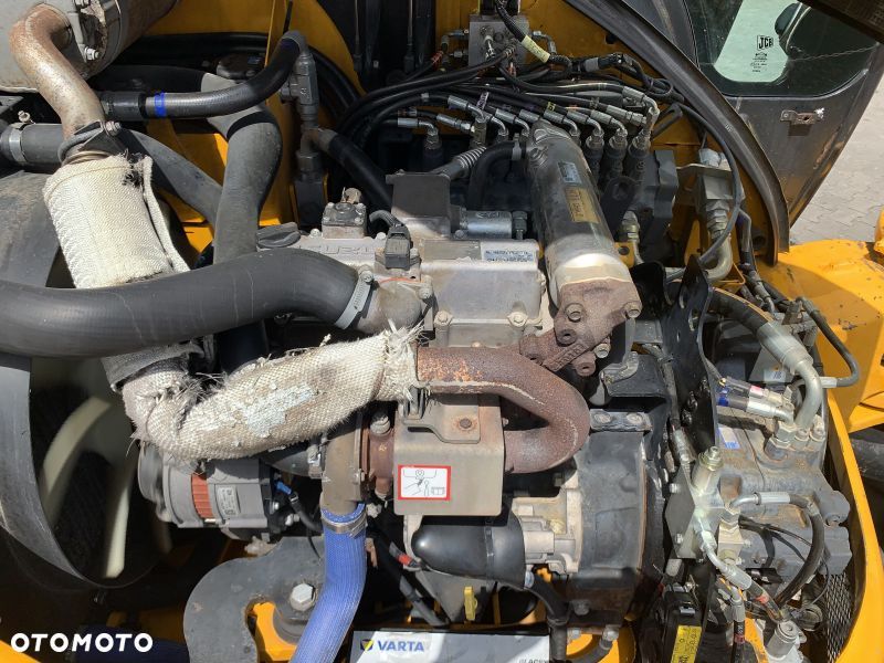JCB JCB 8085 ZTS, ISUZU w dobrym stanie technicznym i estetycznym, z 1 łyżką - 11