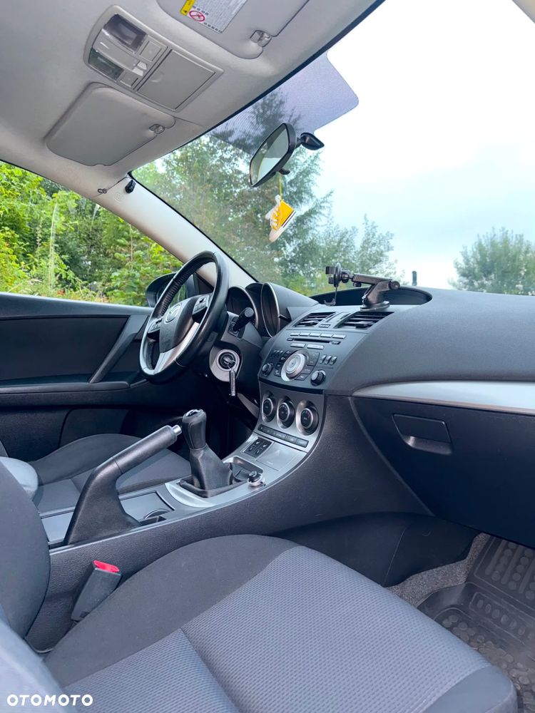 Mazda 3 - 13