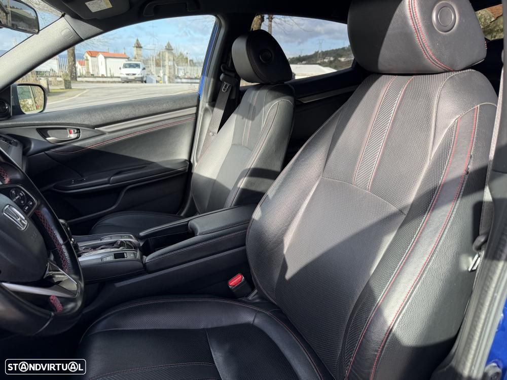 Honda Civic 1.0 i-VTEC Turbo CVT Dynamic Limited Edition - 9