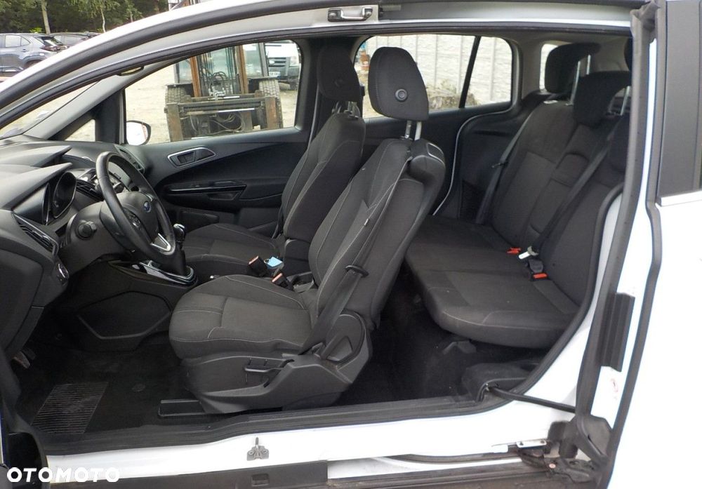 Ford B-MAX - 17