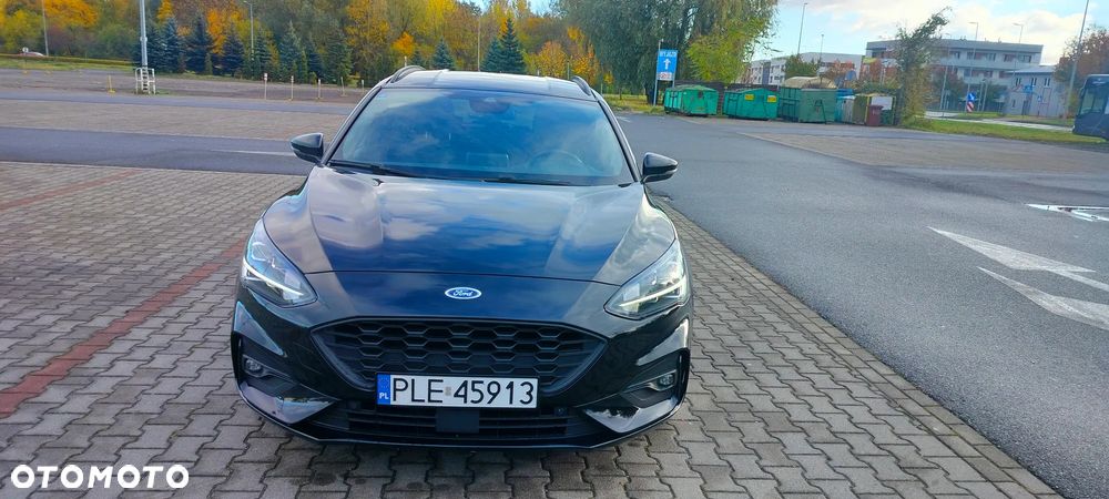 Ford Focus 1.5 EcoBoost ST-Line - 2