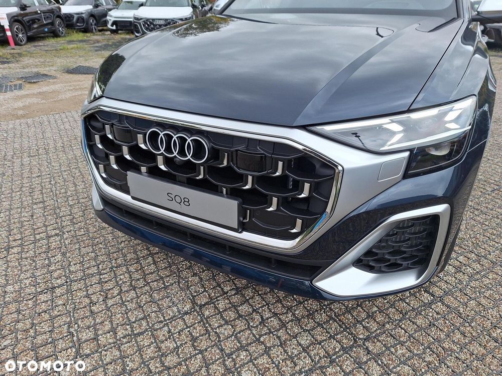 Audi SQ8 - 31