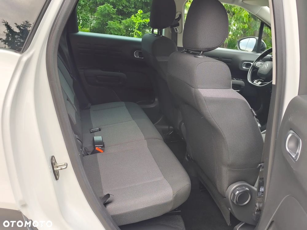 Citroën C3 Aircross PureTech 82 Shine - 21