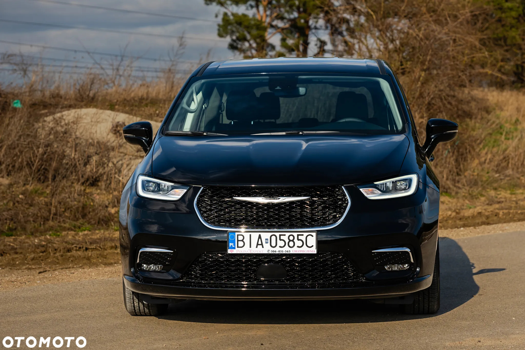 Chrysler Pacifica - 4
