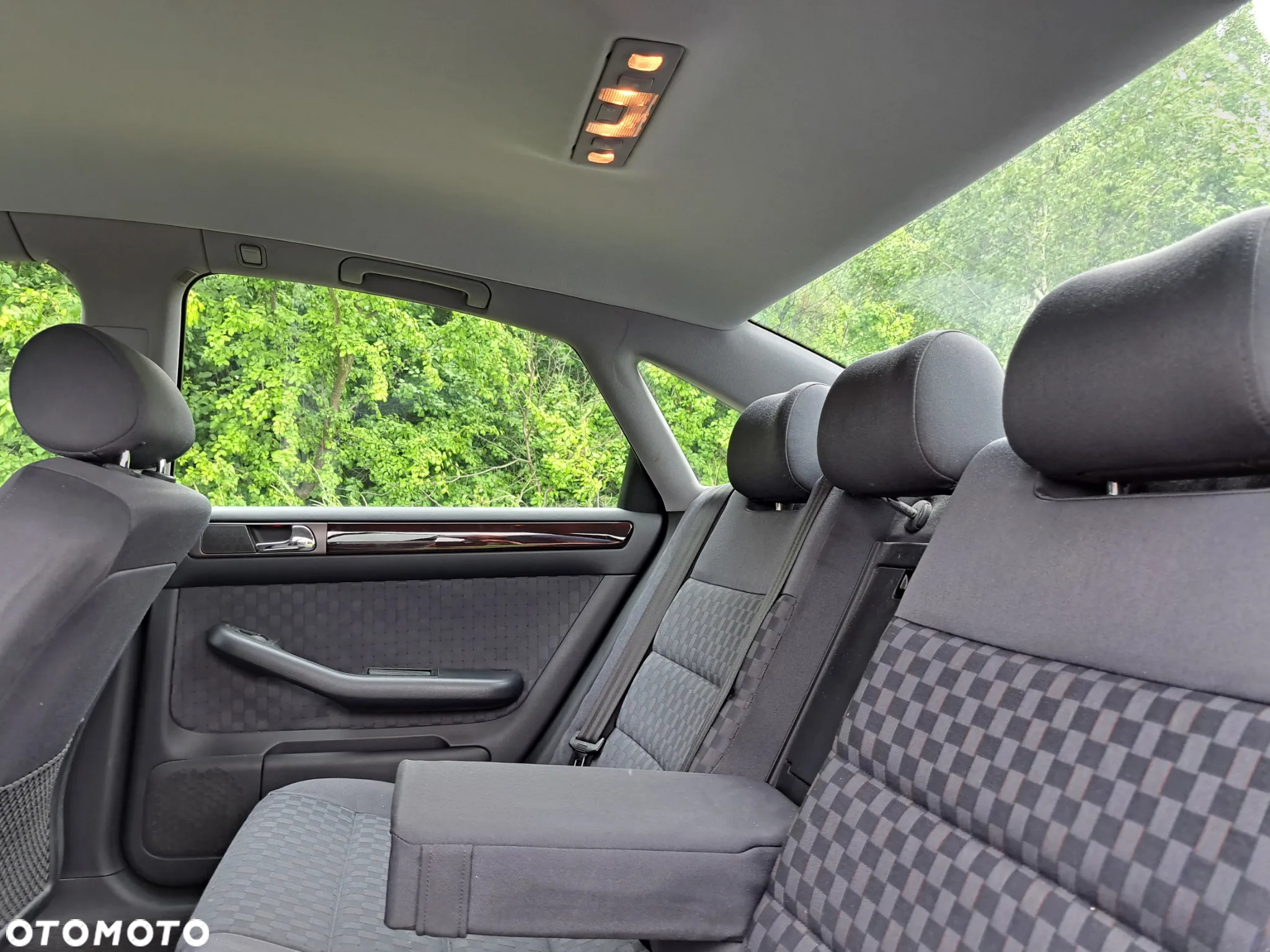 Audi A6 1.8 T quattro - 14