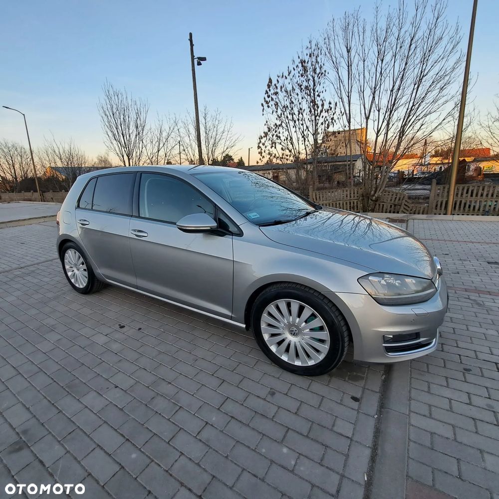 Volkswagen Golf 1.4 TSI BMT Highline - 4