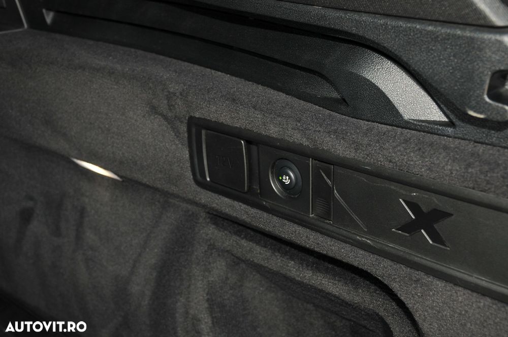 BMW X5 xDrive40d - 32