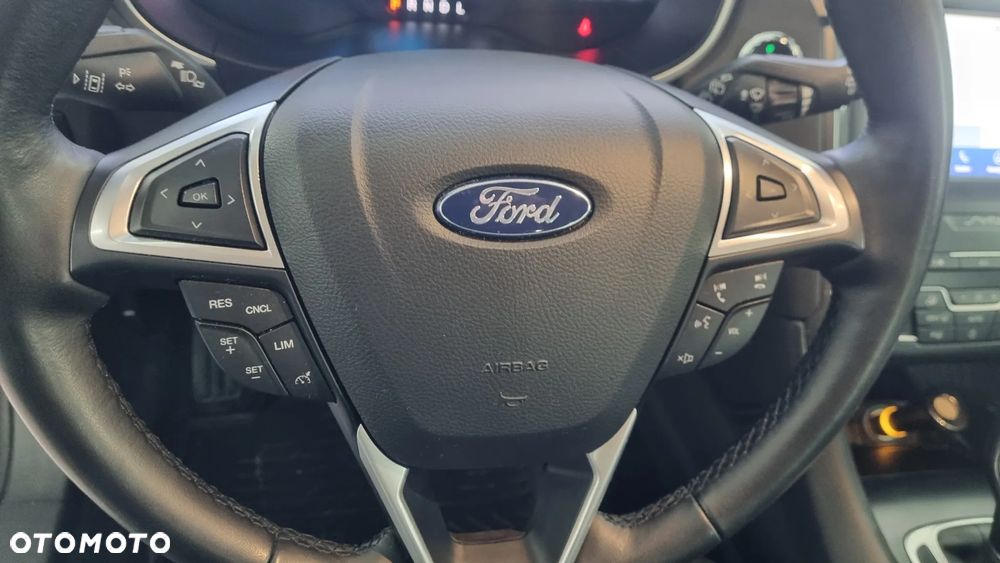 Ford Mondeo 2.0 Hybrid Trend - 10