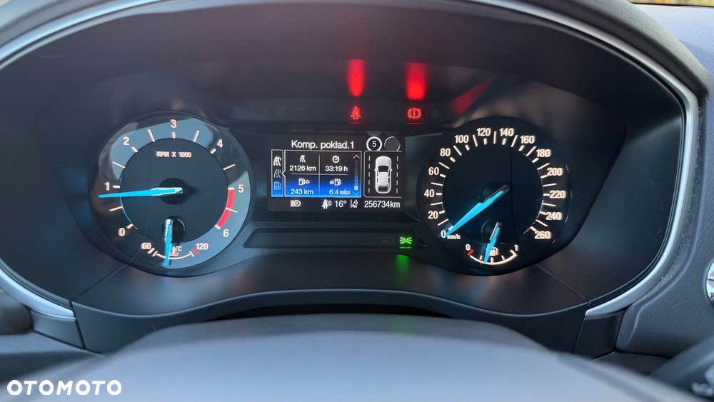 Ford Mondeo - 10