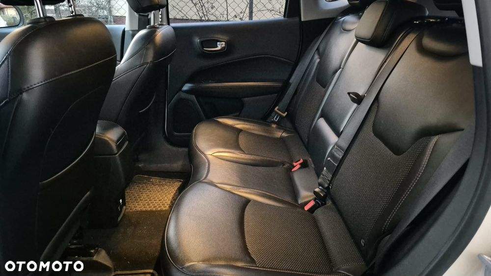 Jeep Compass 1.4 TMair Longitude FWD S&S - 9